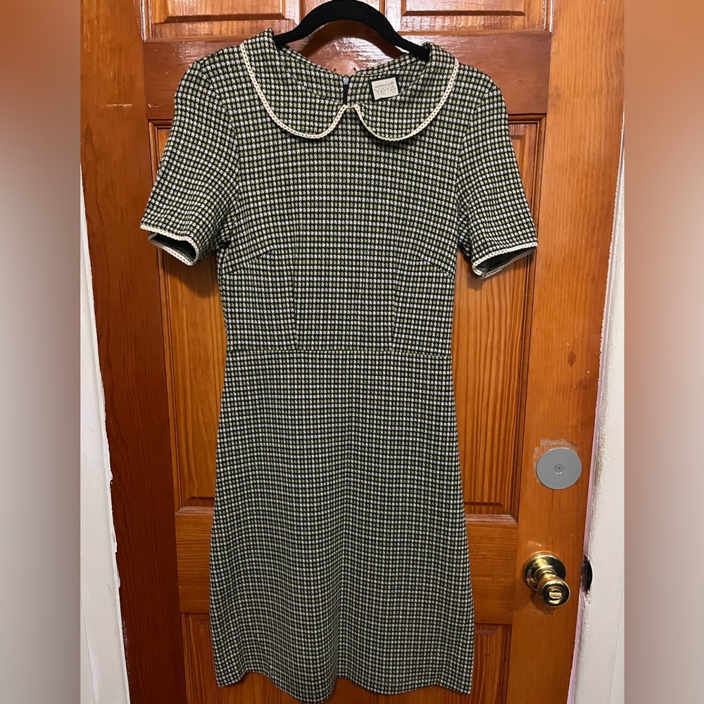 Madmoiselle Yéyé Collared Houndstooth Dress from ModCloth
